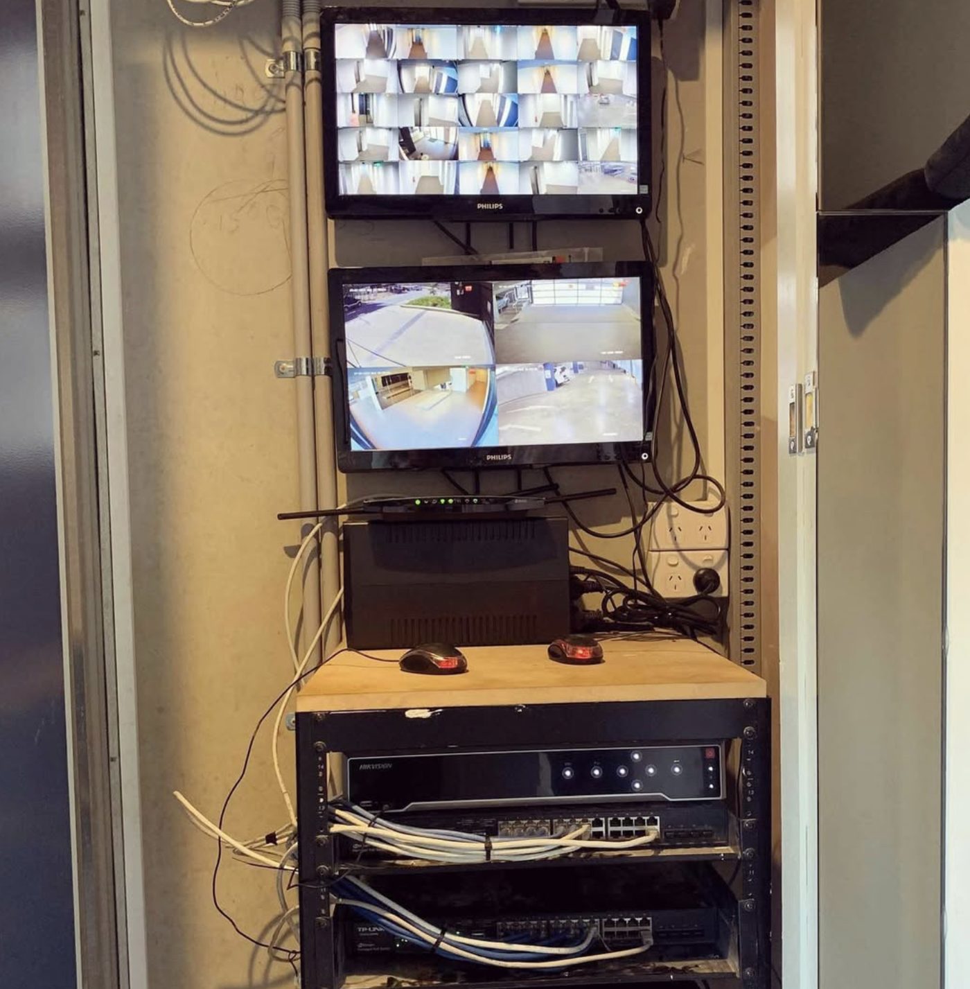 CCTV Control Room & Rack